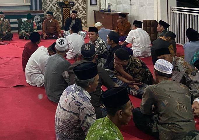 Seratus Dua Puluh Tiga Tahun Sragi Berdiri, Babinsa Hadir Jadi Penjaga Marwah Ketertiban
